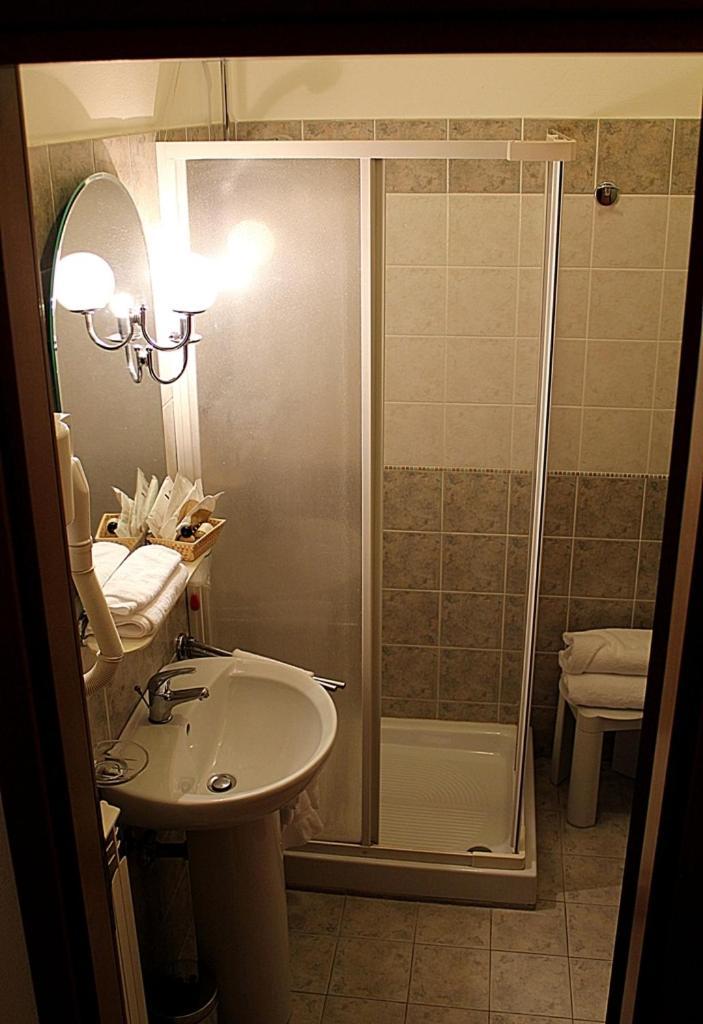 Dominus Hotel Sigillo Екстер'єр фото
